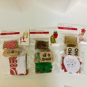 2x  Xmas Tag Stamper Kit Gifting Stocking Tree Santa Snowflake Christmas 26pcs